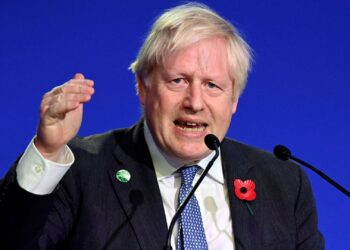 Борис Жонсон:Их Британийн ерөнхий сайд “Сүйрлийн цаг шөнө дундыг заахад нэг минут л үлдээд байна”