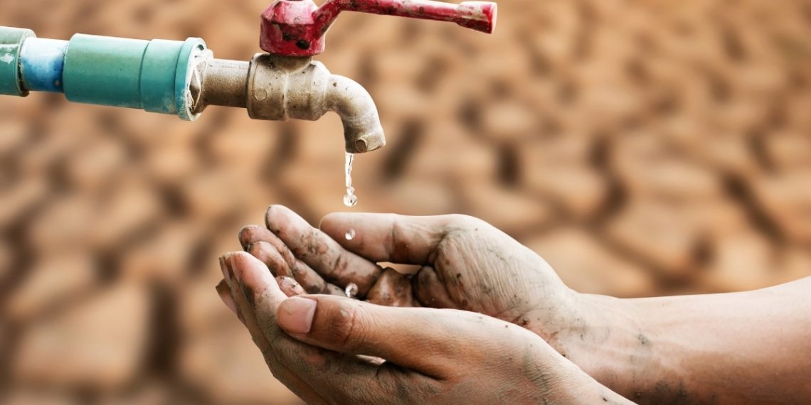 Хүн төрөлхтөн усны дампууралд орж байна